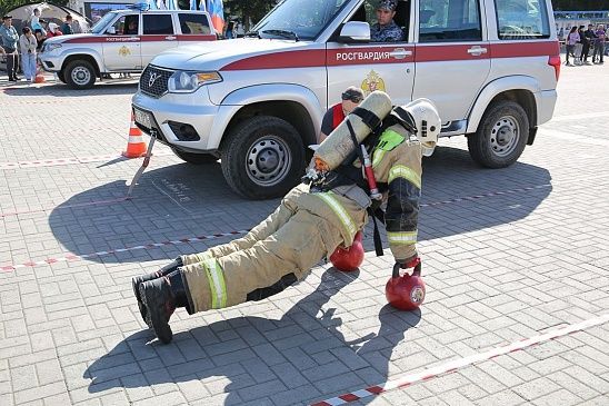 В Республике Алтай прошел чемпионат по пожарно-спасательному многоборью