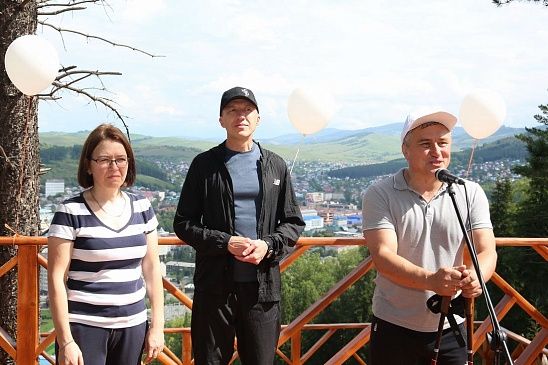 В Горно-Алтайске открыли пешеходно-туристическую тропу здоровья