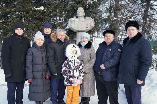 Парламентарии  отметили 79-ую годовщину полного освобождения Ленинграда от фашистской блокады